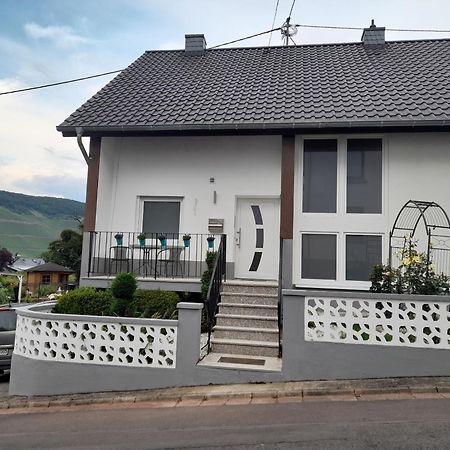 Gaestezimmer Bernkastel - Gaestehaus Barbara Екстер'єр фото